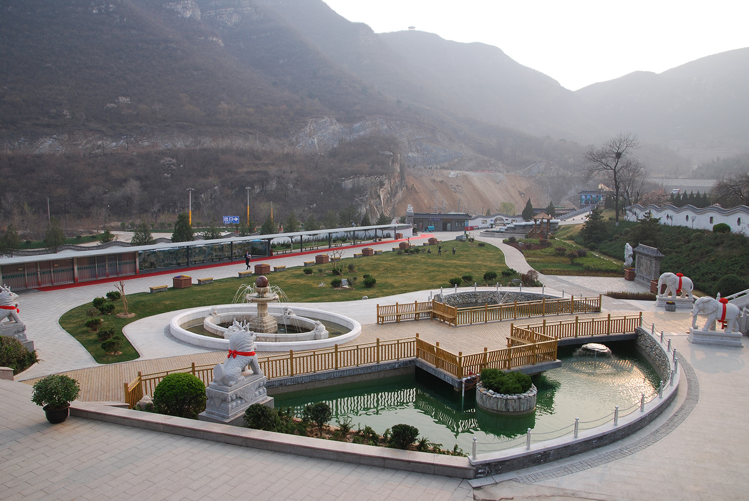 桃峰陵园：京北山水间的生命归息之所