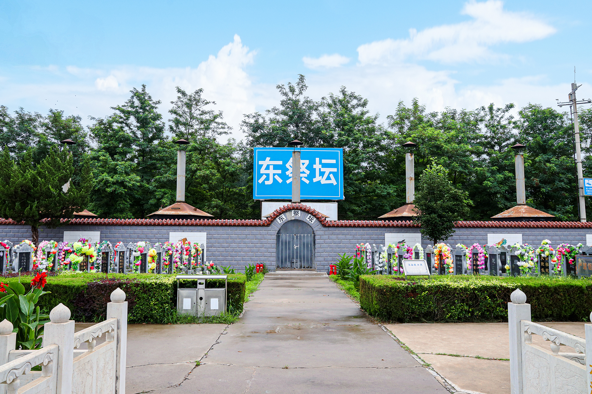 天堂公墓在哪？京南交通便捷的风水墓园