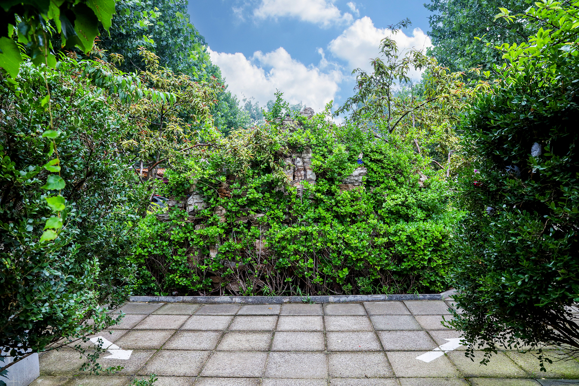 惠灵山陵园环境怎么样？京畿之畔的生态人文墓园