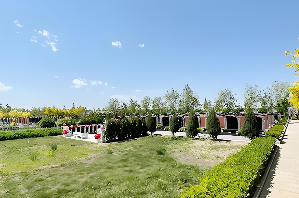 永安陵公墓环境：自然与人文辉映的安息之所